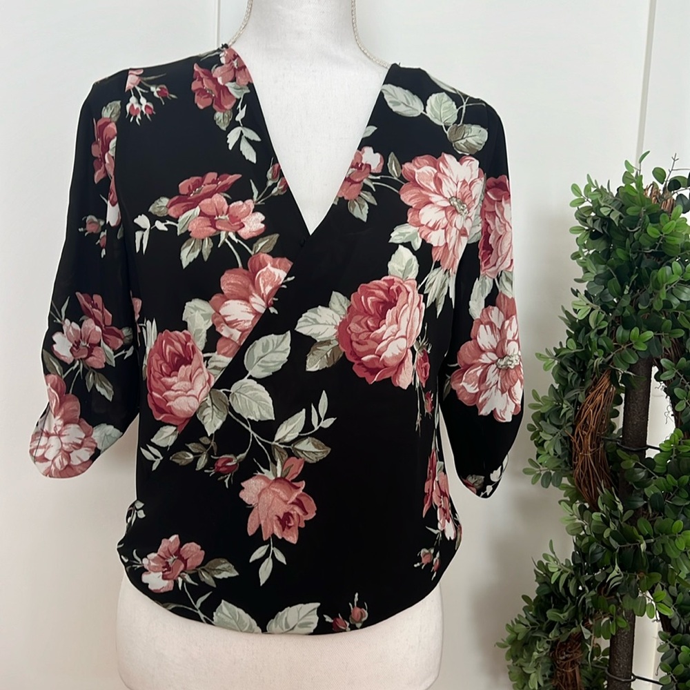 BCX floral blouse